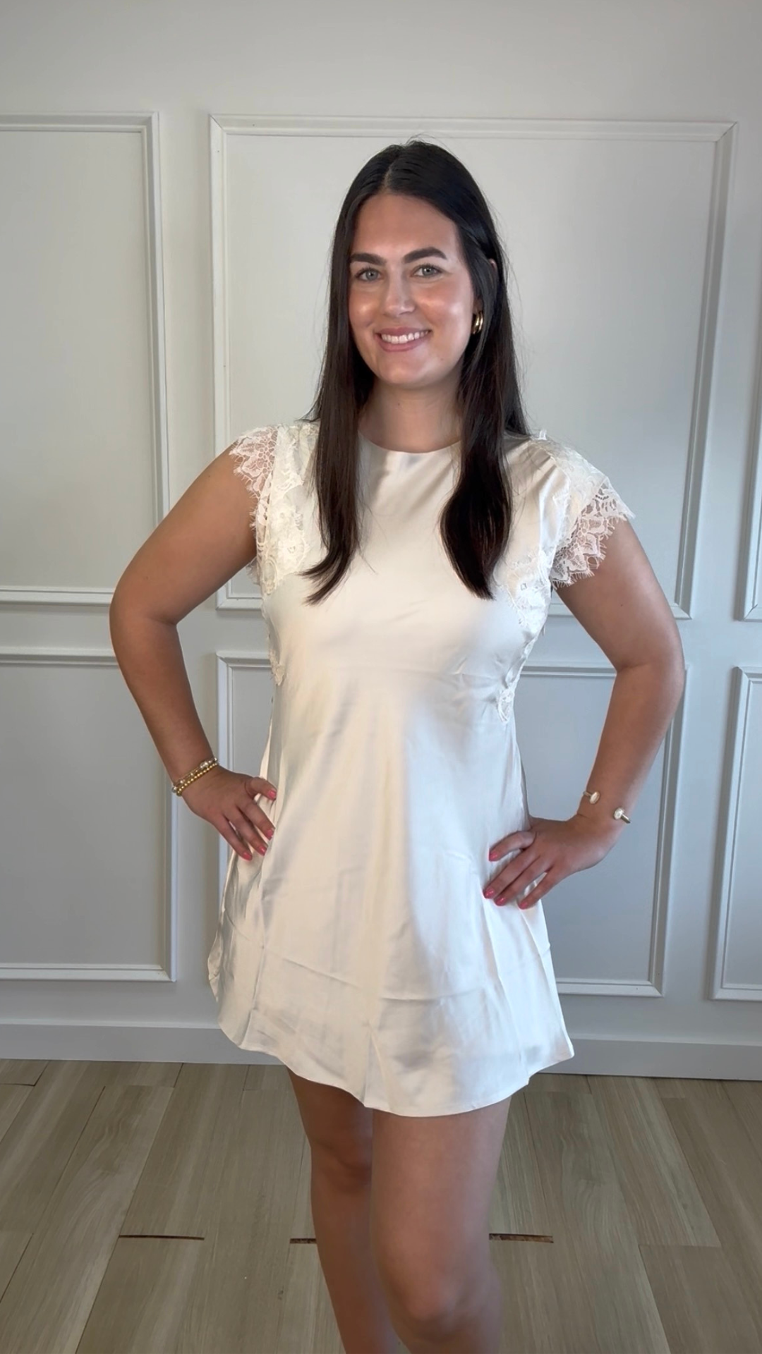 Dreamlace Sleeveless Cream Dress