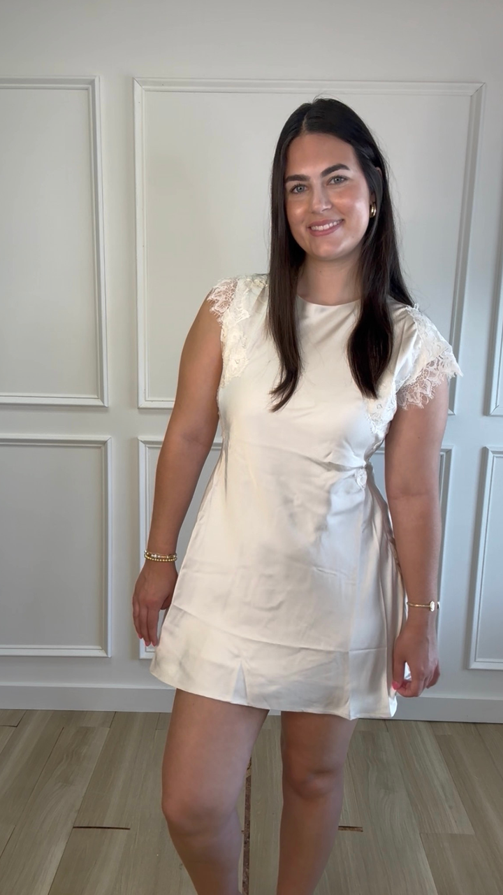 Dreamlace Sleeveless Cream Dress