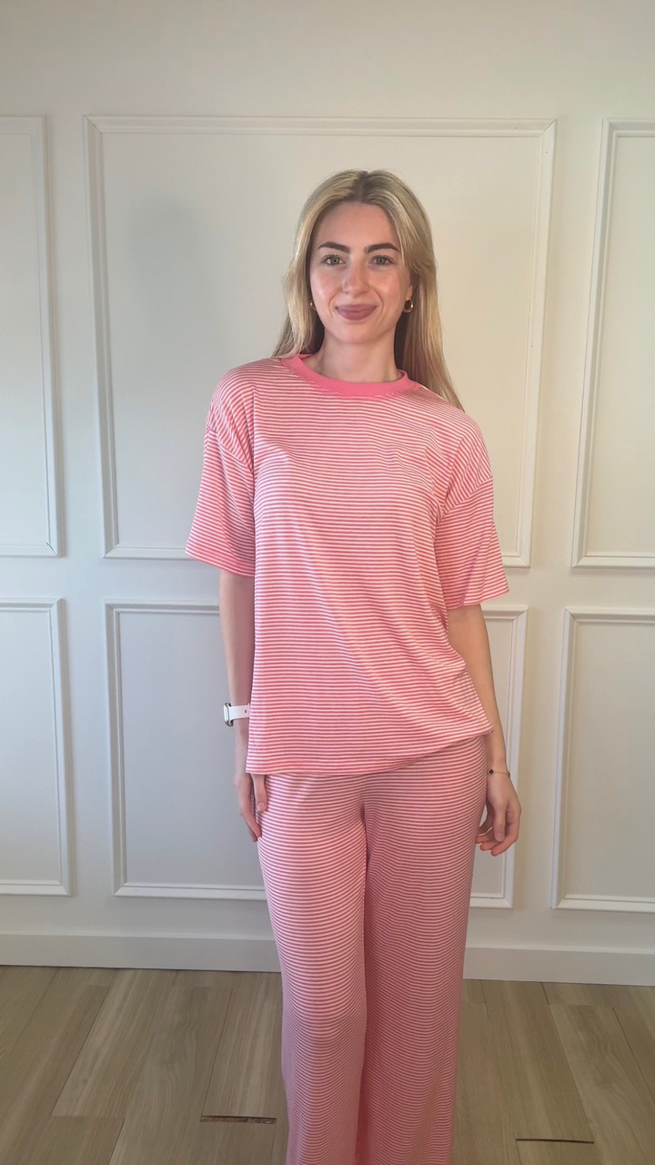 Bubble Gum Set Short Sleeve Top