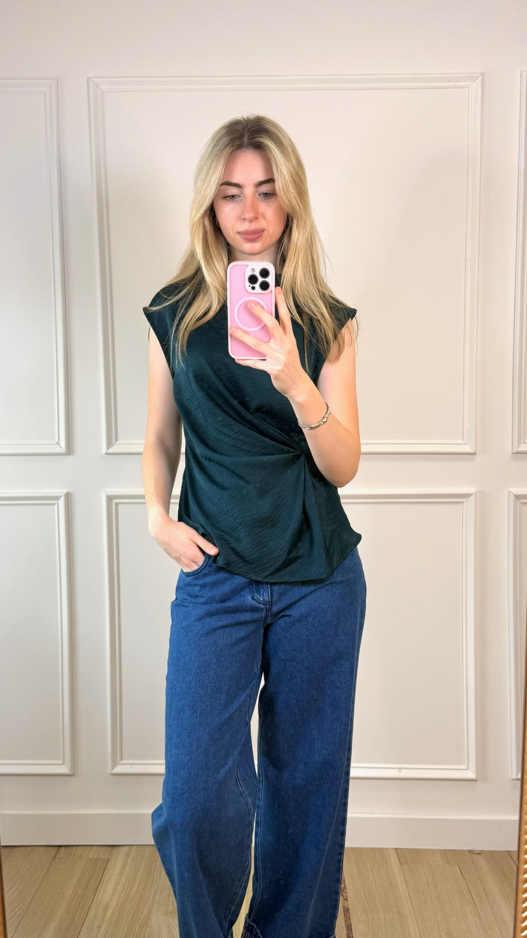 Evergreen Asymmetric Twist Top