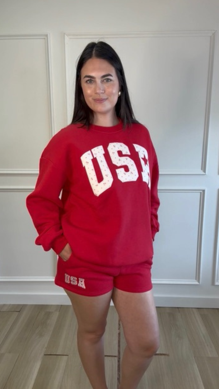 Red USA Sweatshirt Happy Camp3r