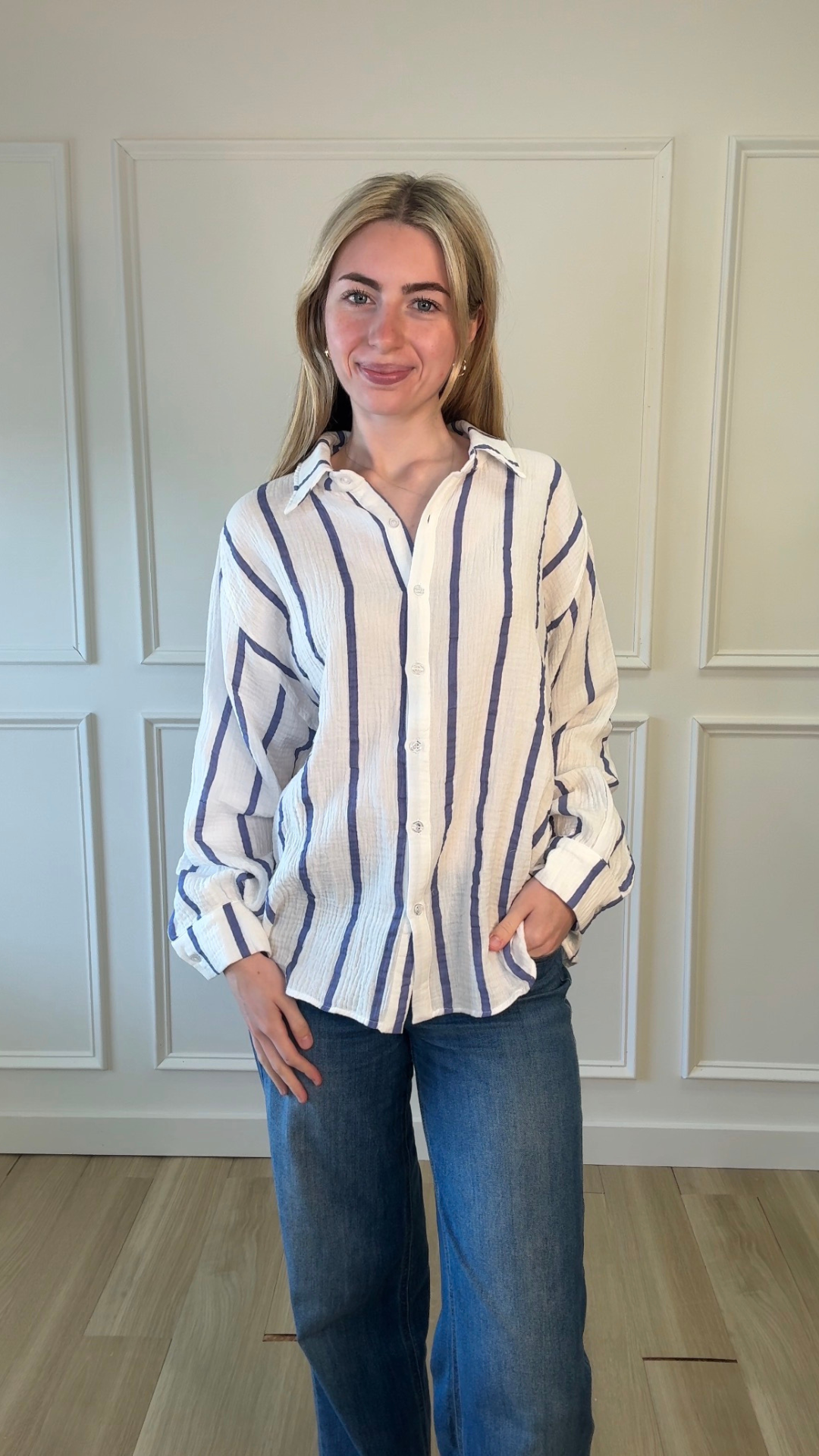 Lighthouse Lane Button Top