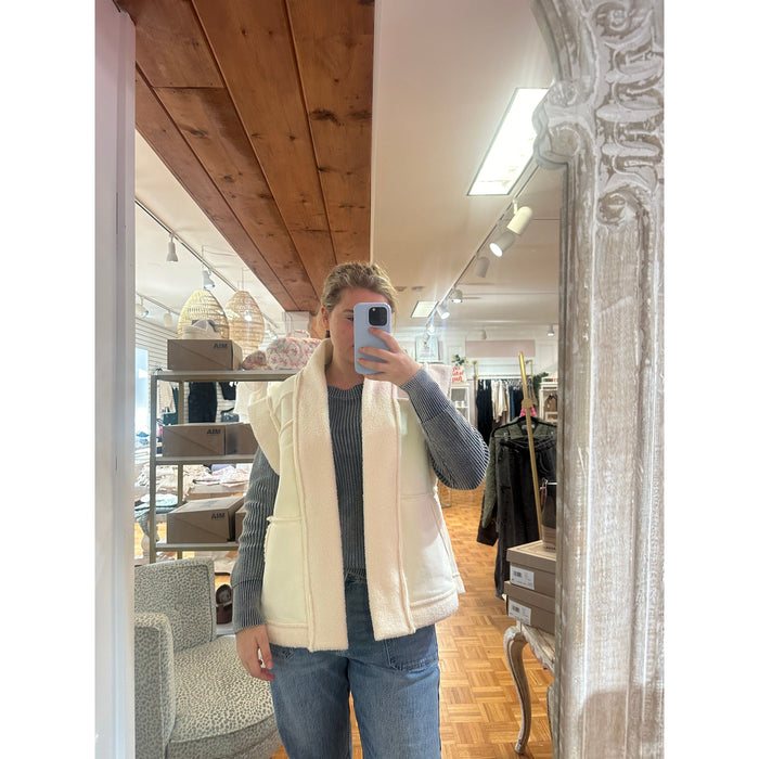 Snow White Vest