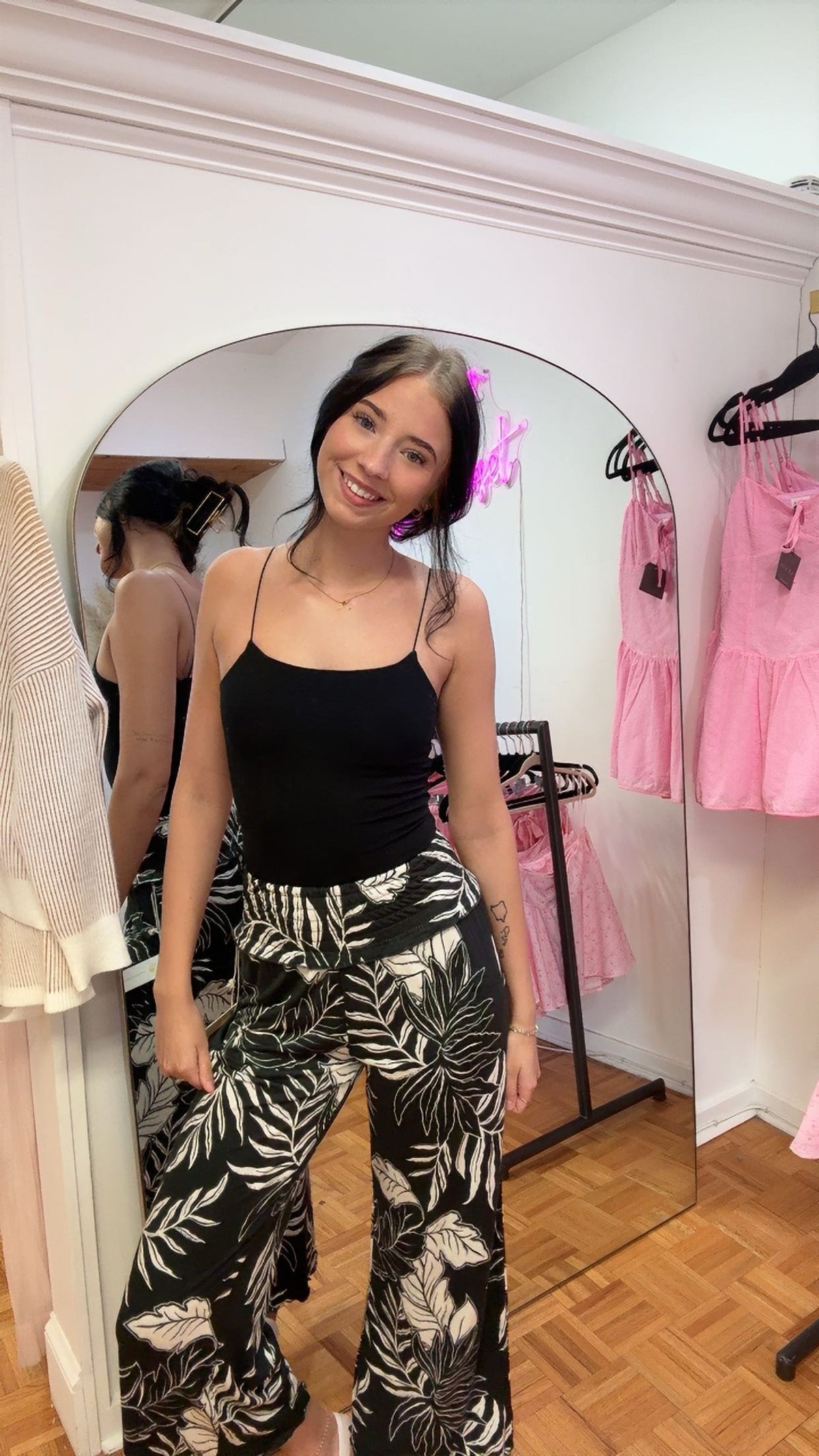 Wide Leaf Pants