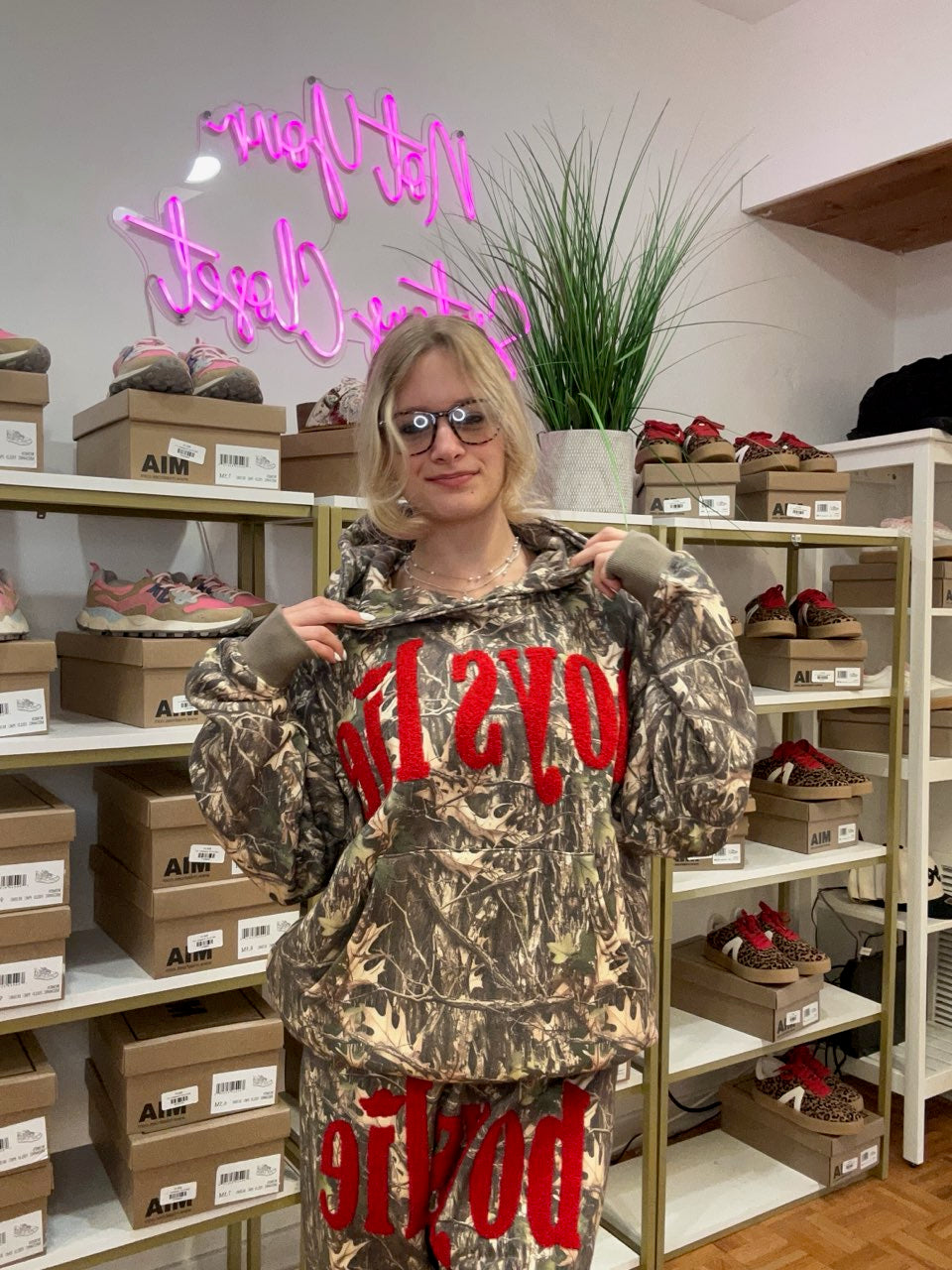 Manhunt Racer Hoodie Boys Lie