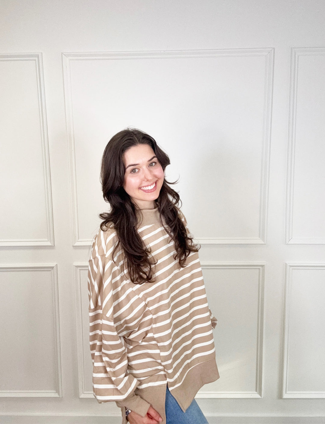 One More Thing Top Taupe/Cream
