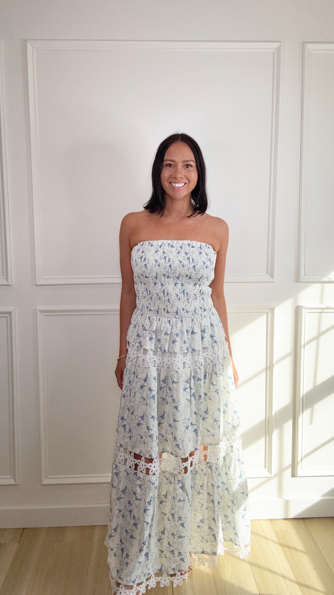 Soft Horizon Lace Tube Dress