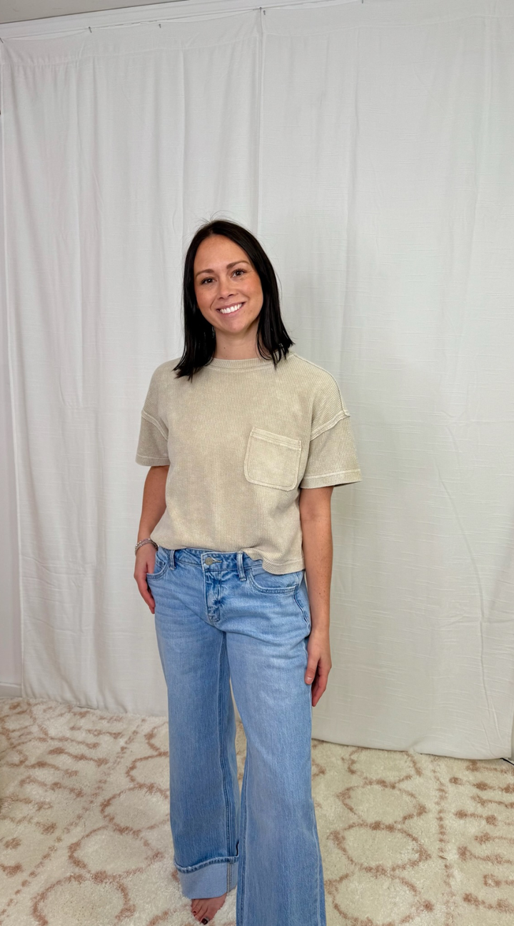 Low Rise Cuff Baggy Jeans