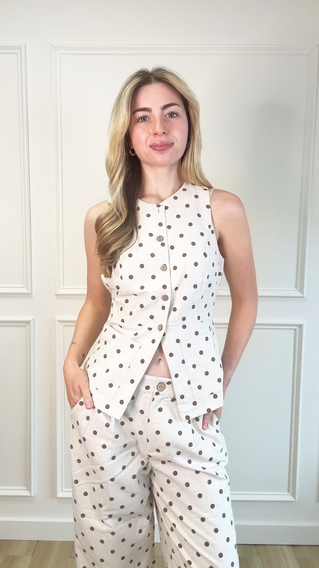 Cream Latte Dotted Vest