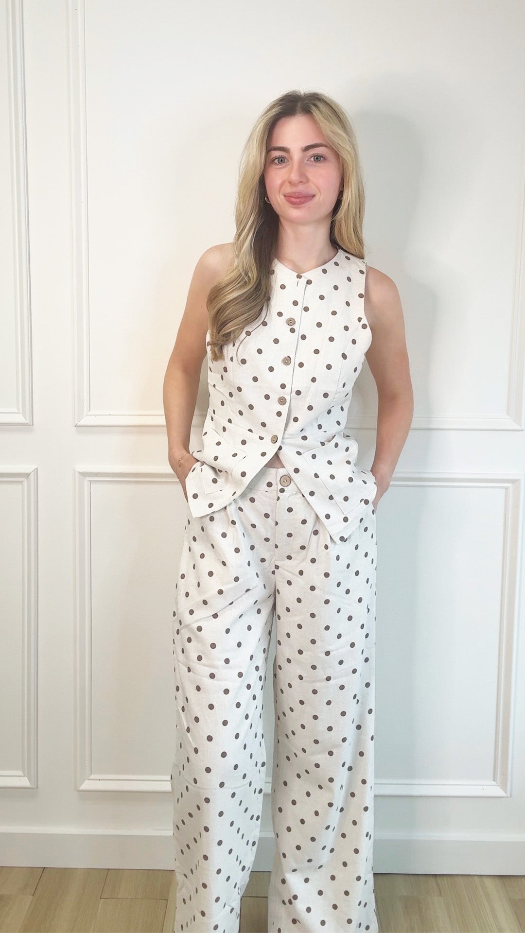 Cream Latte Dotted Vest
