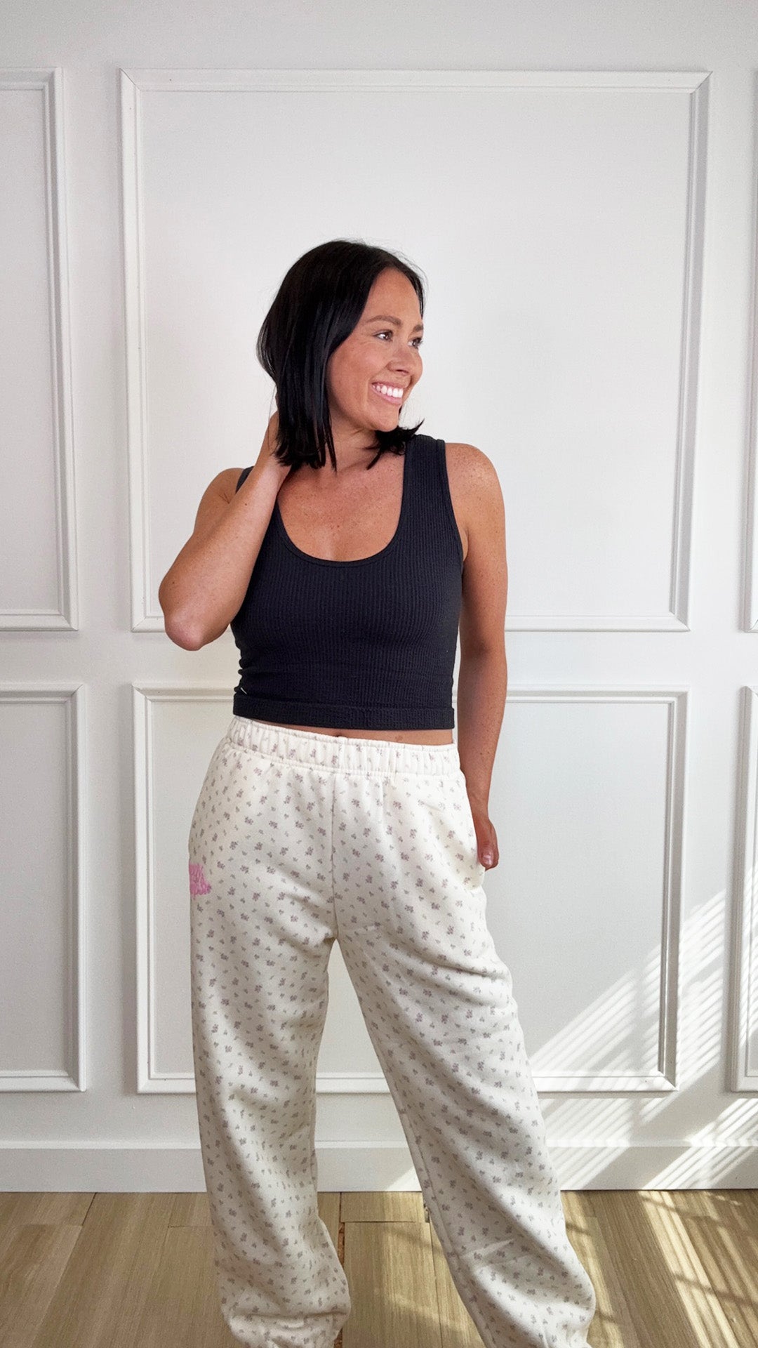 Vintage Flower Sweatpants Hapy Camp3r